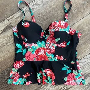 Cupshe floral swim top.